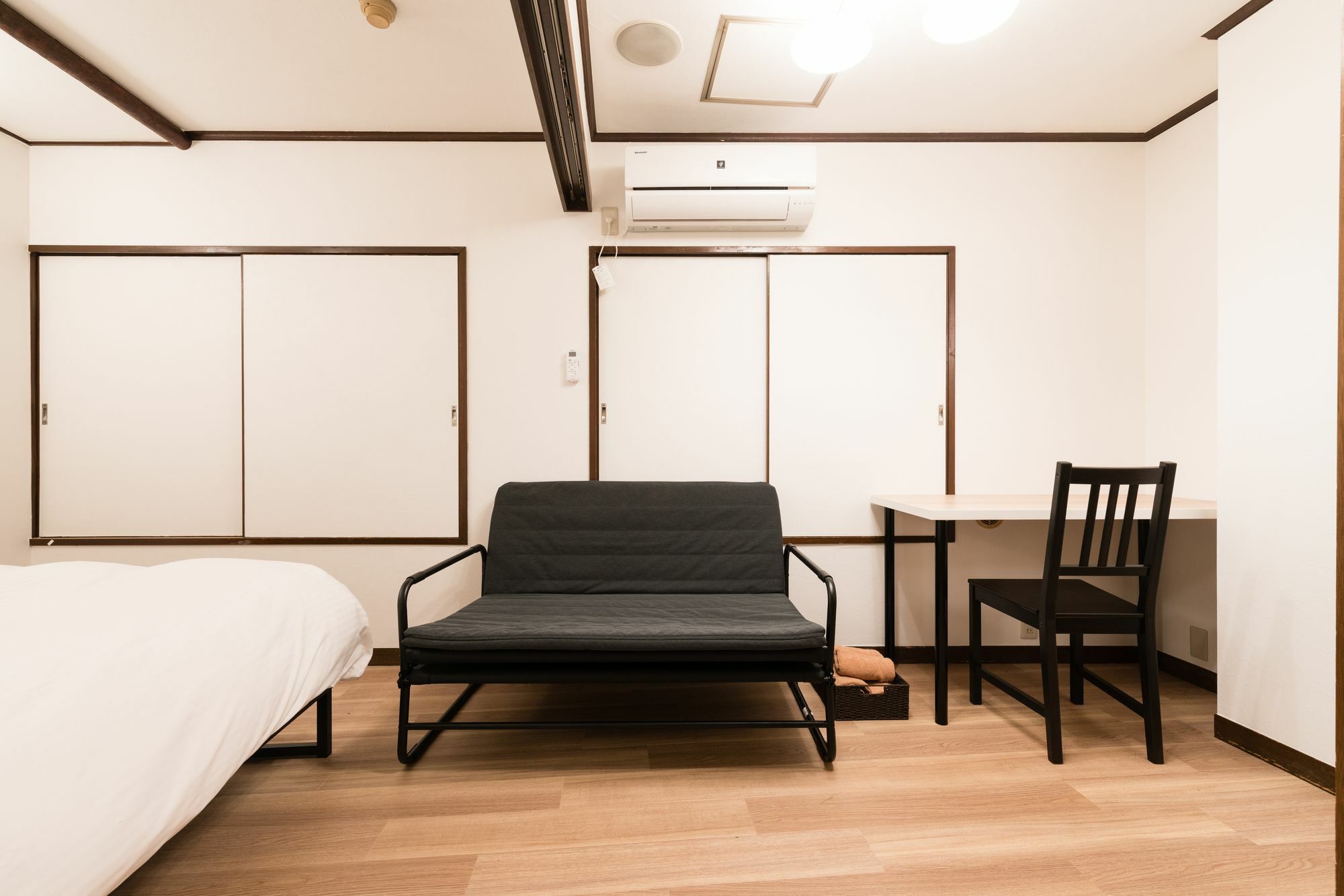 Tokyo Guest House Ouji Music Lounge Exterior photo